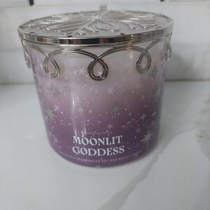 Moonlit goddess candle by bath and body works